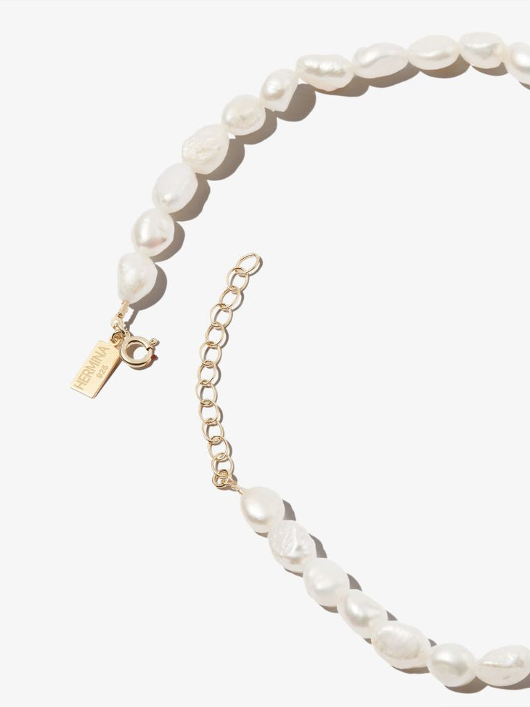 Gold-plated Vilma Pearl Necklace