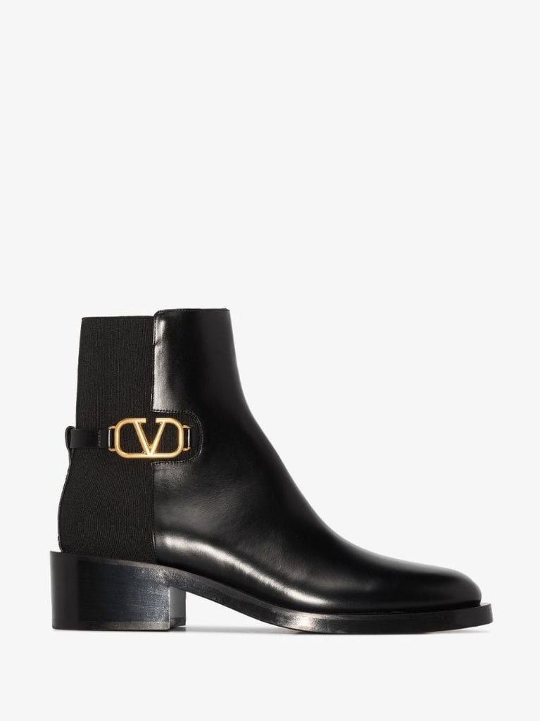 Black Vlogo Signature 30 Leather Ankle Boots