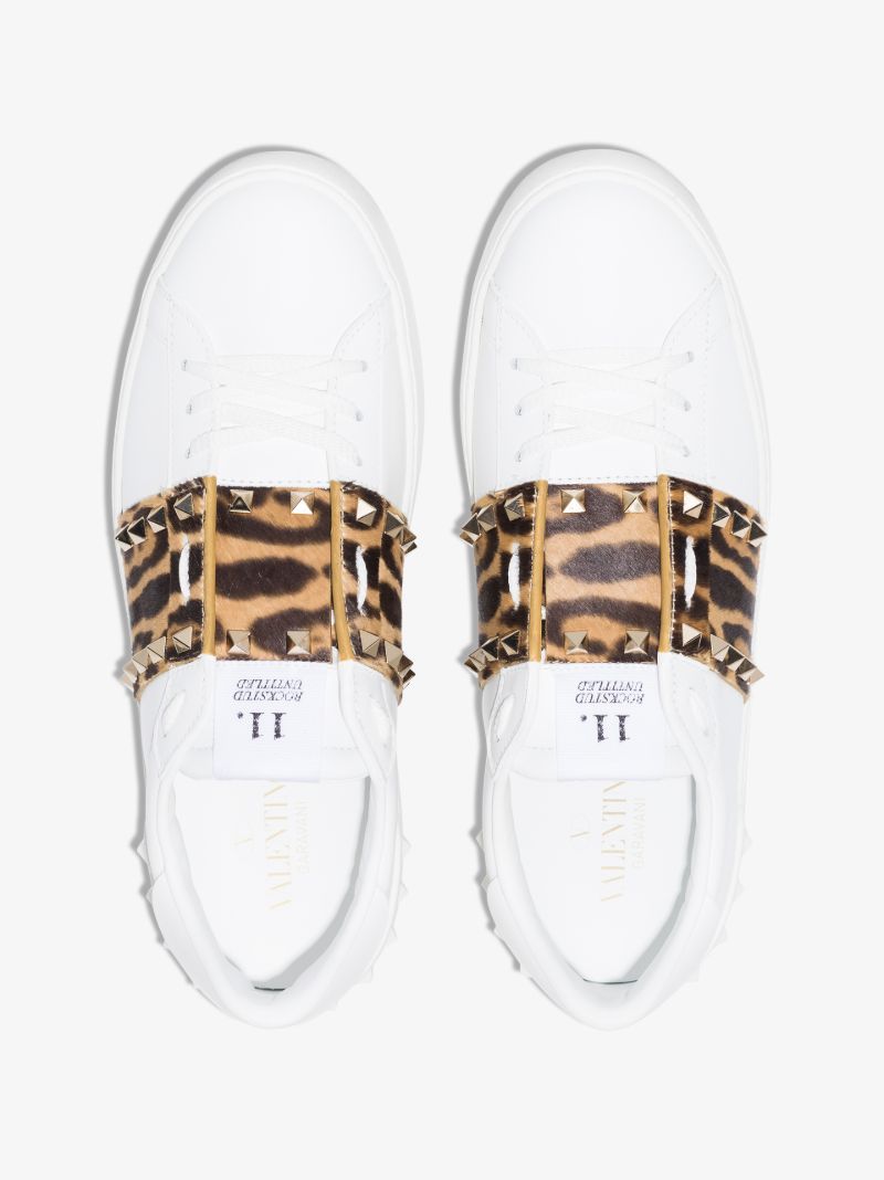 White Rockstud Untitled Leather Sneakers