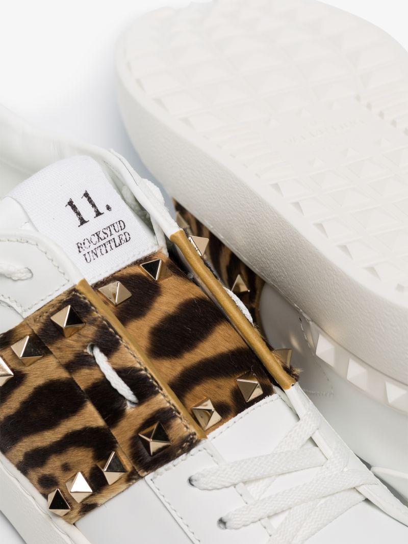 White Rockstud Untitled Leather Sneakers