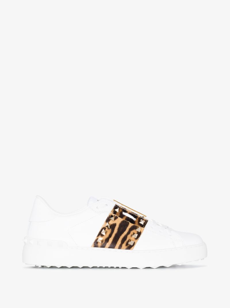 White Rockstud Untitled Leather Sneakers