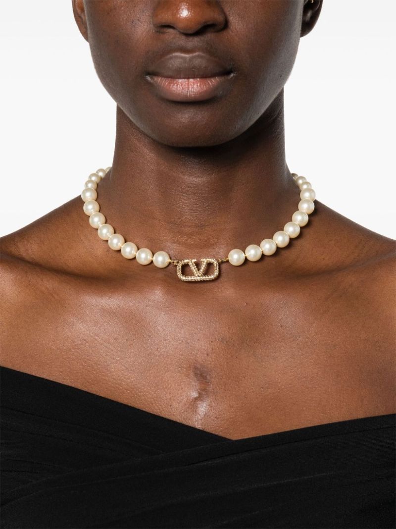 Gold-tone Vlogo Signature Pearl Necklace