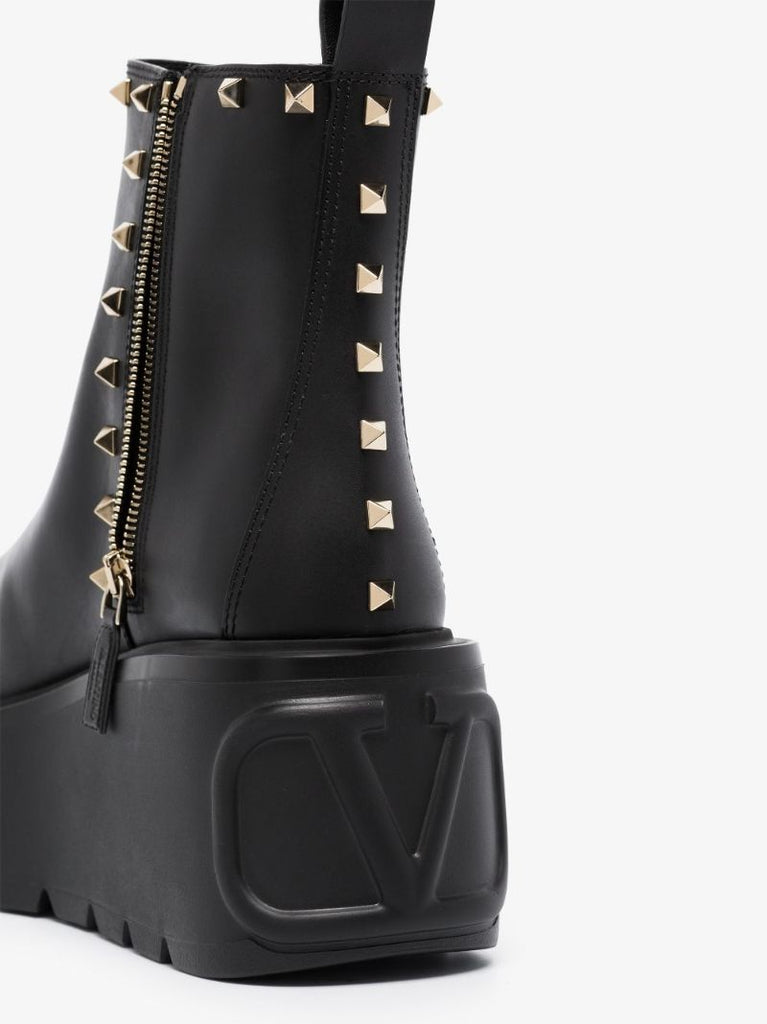 Black Rockstud 85 Platform Leather Ankle Boots