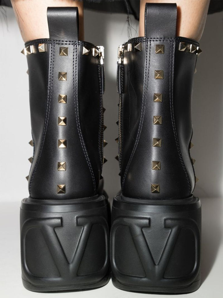 Black Rockstud 85 Platform Leather Ankle Boots
