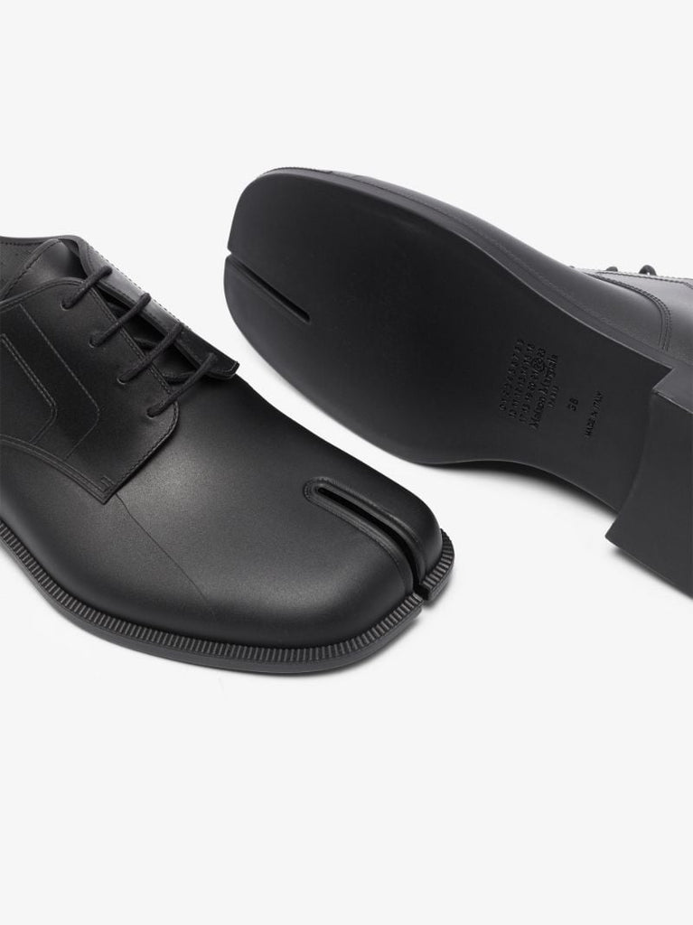 Black Tabi Rubber Brogues