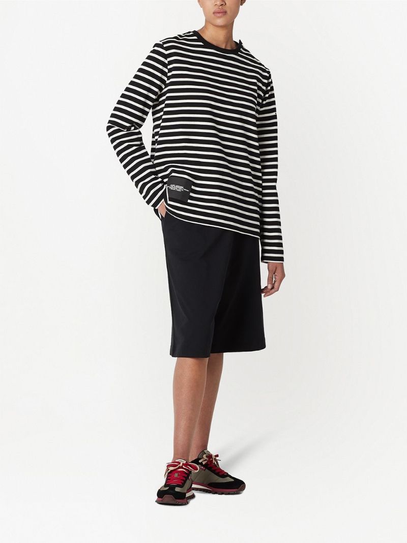 Black the T-short Knee-length Shorts