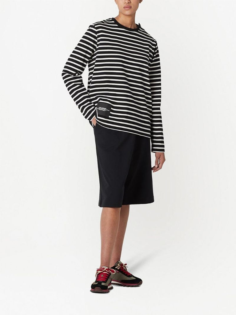 Black the T-short Knee-length Shorts