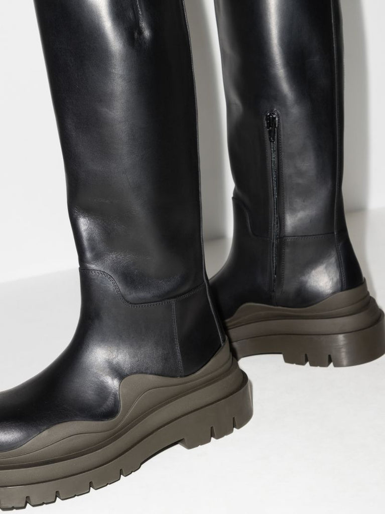 Black Tire Knee-high Leather Boots