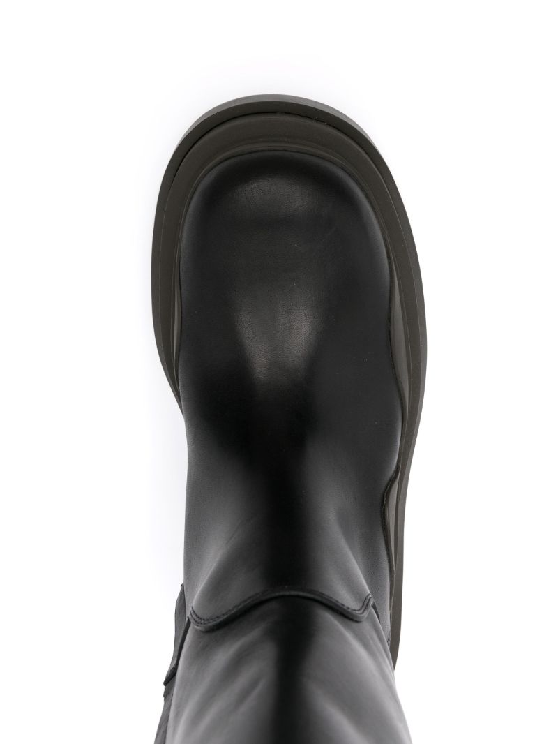 Black Tire Knee-high Leather Boots