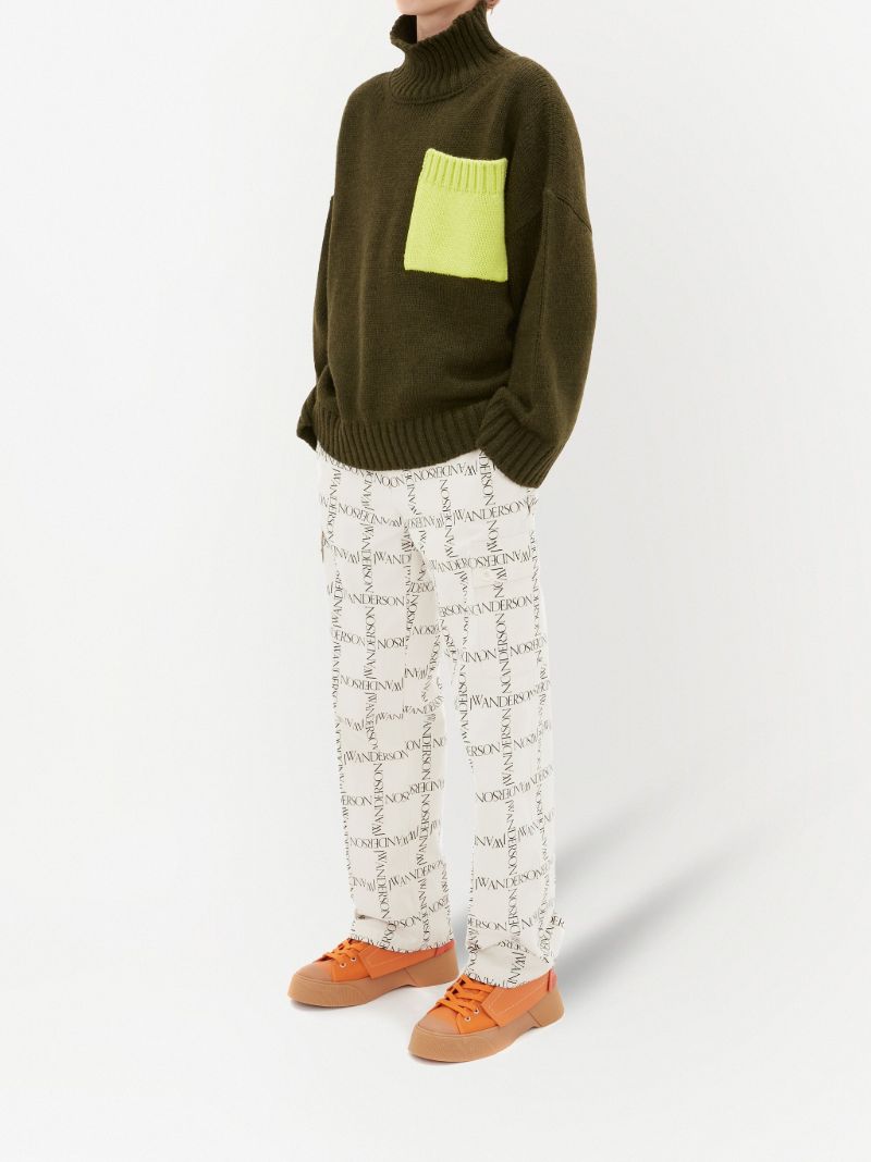 Green Contrast Pocket Sweater