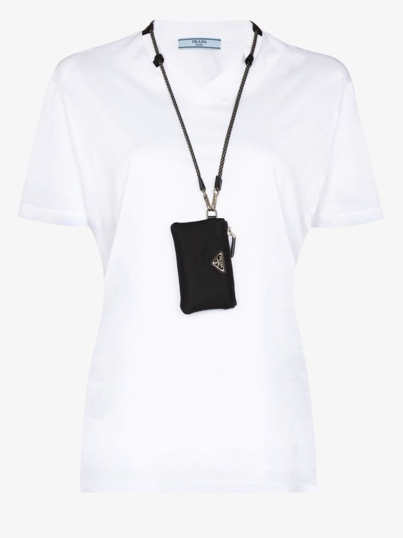 Detachable Pouch T-shirt