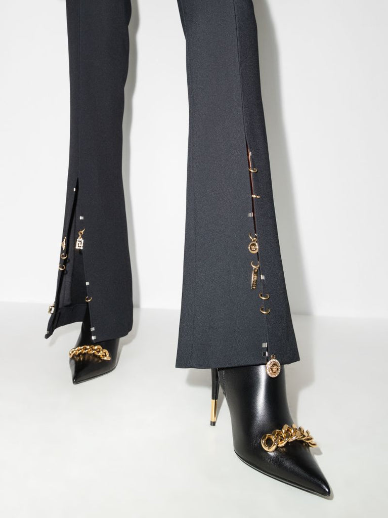 Black Iconic Chain 105 Leather Ankle Boots
