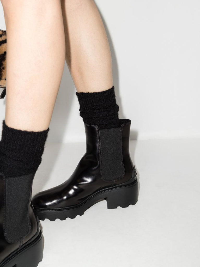 Black Carriage 60 Leather Chelsea Boots