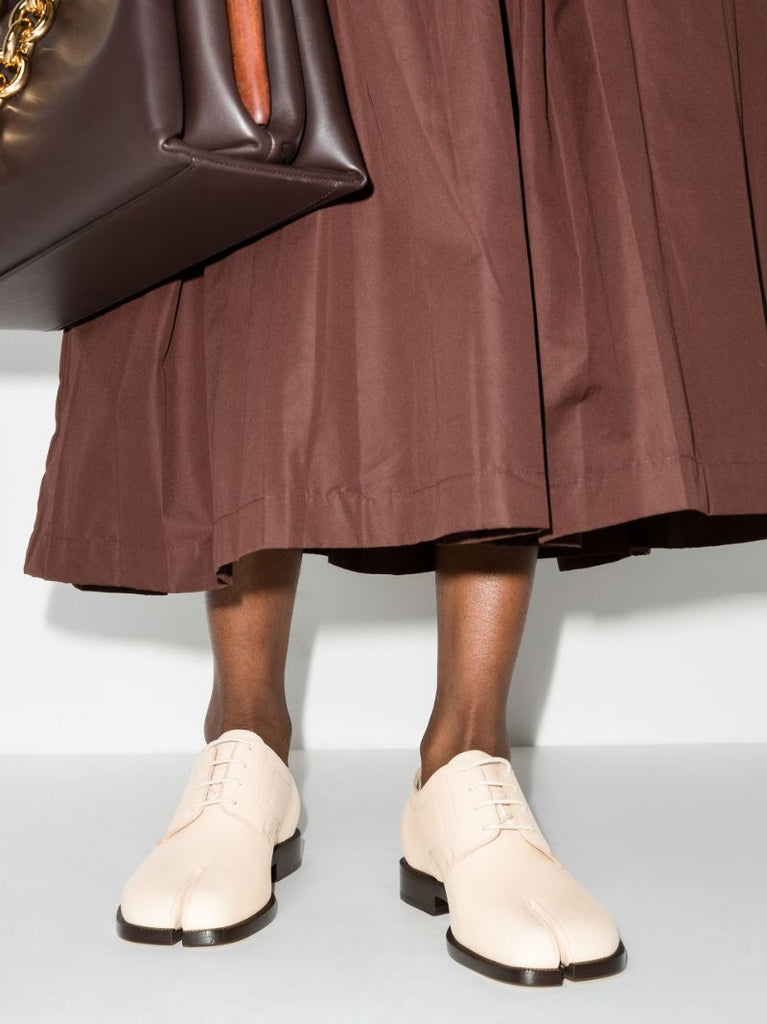 Beige Tabi Leather Derby Shoes