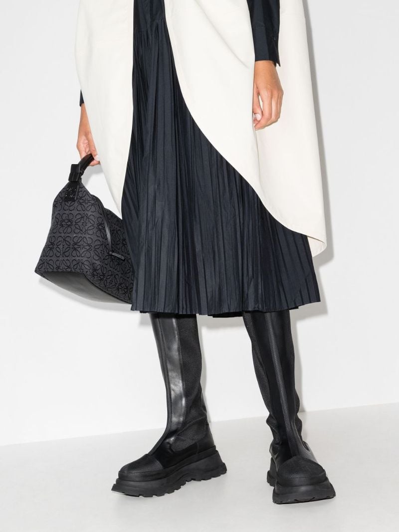 Black Knee-high Leather Chelsea Boots