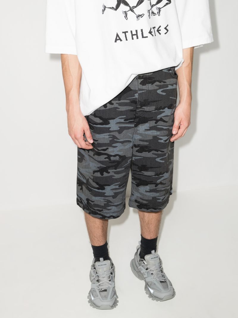 Camouflage Print Wide Leg Shorts
