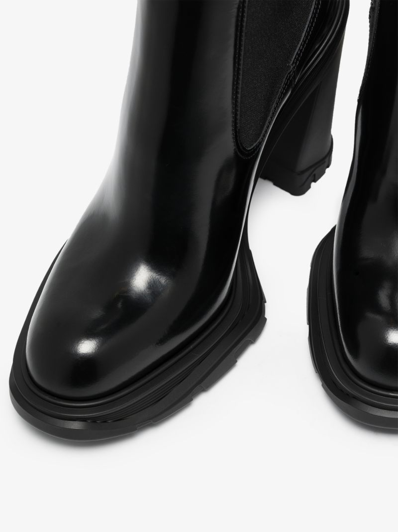 Black Tread 120 Leather Chelsea Boots