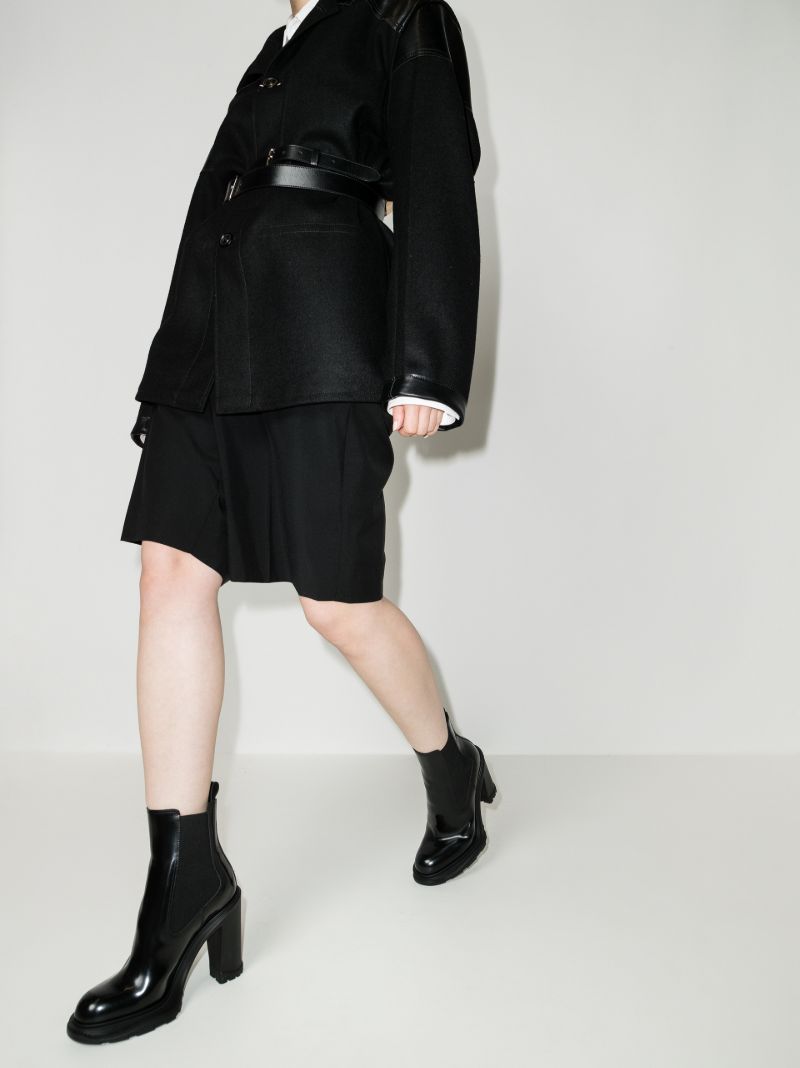 Black Tread 120 Leather Chelsea Boots