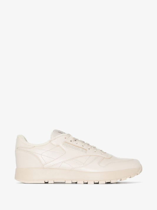 Tabi-toe Low-top Sneakers