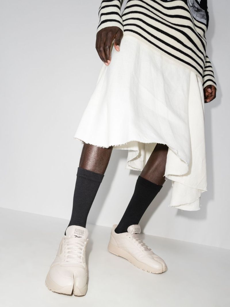 Tabi-toe Low-top Sneakers