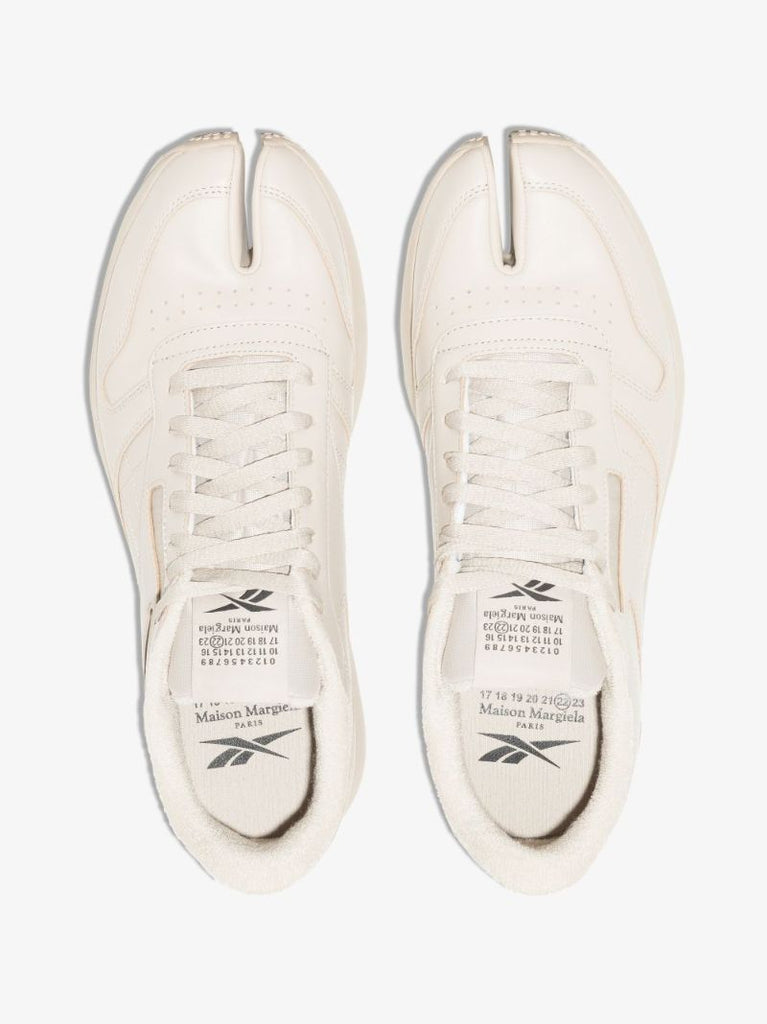 Tabi-toe Low-top Sneakers