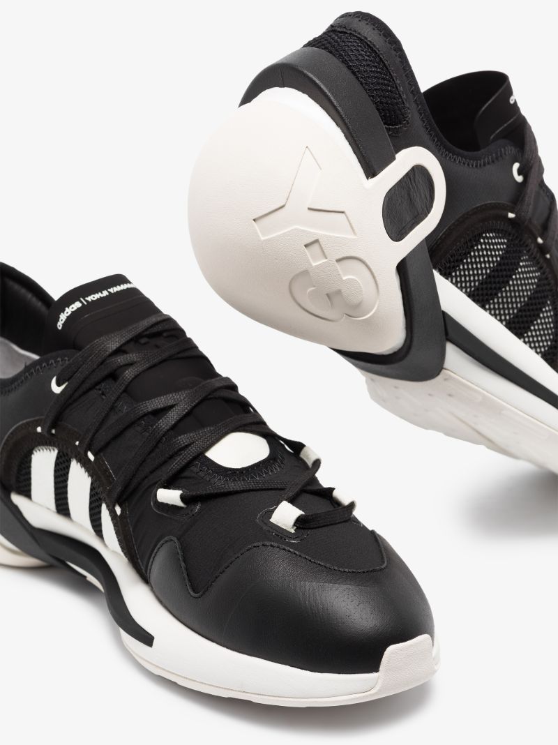 Black Idoso Boost Sneakers