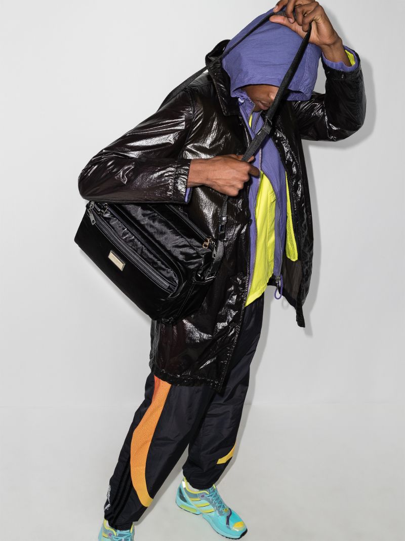Black Samboil Messenger Bag