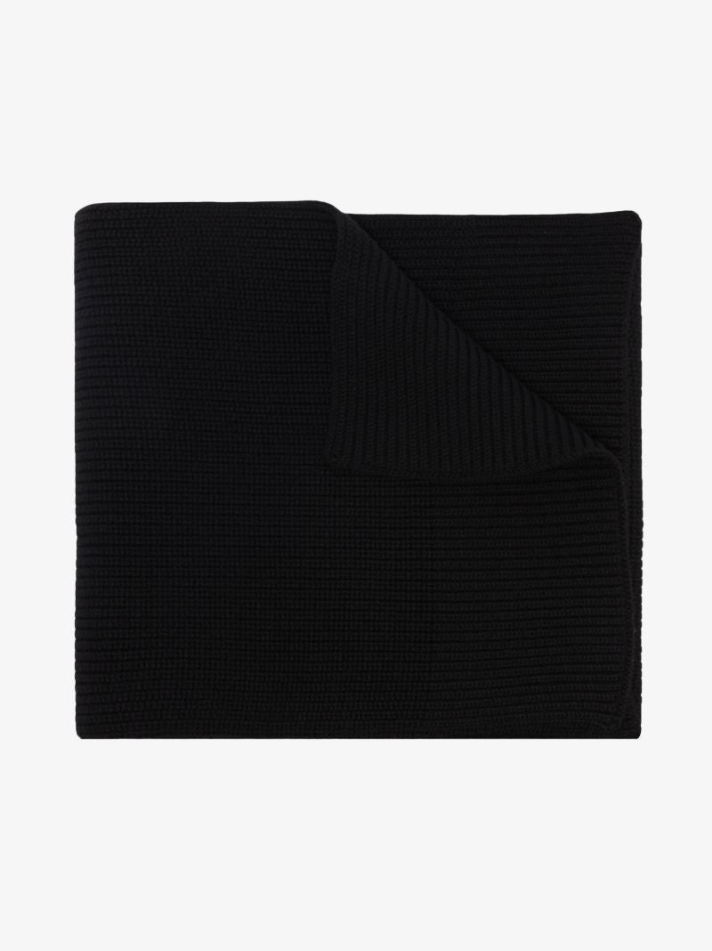 Black Classic Knit Scarf