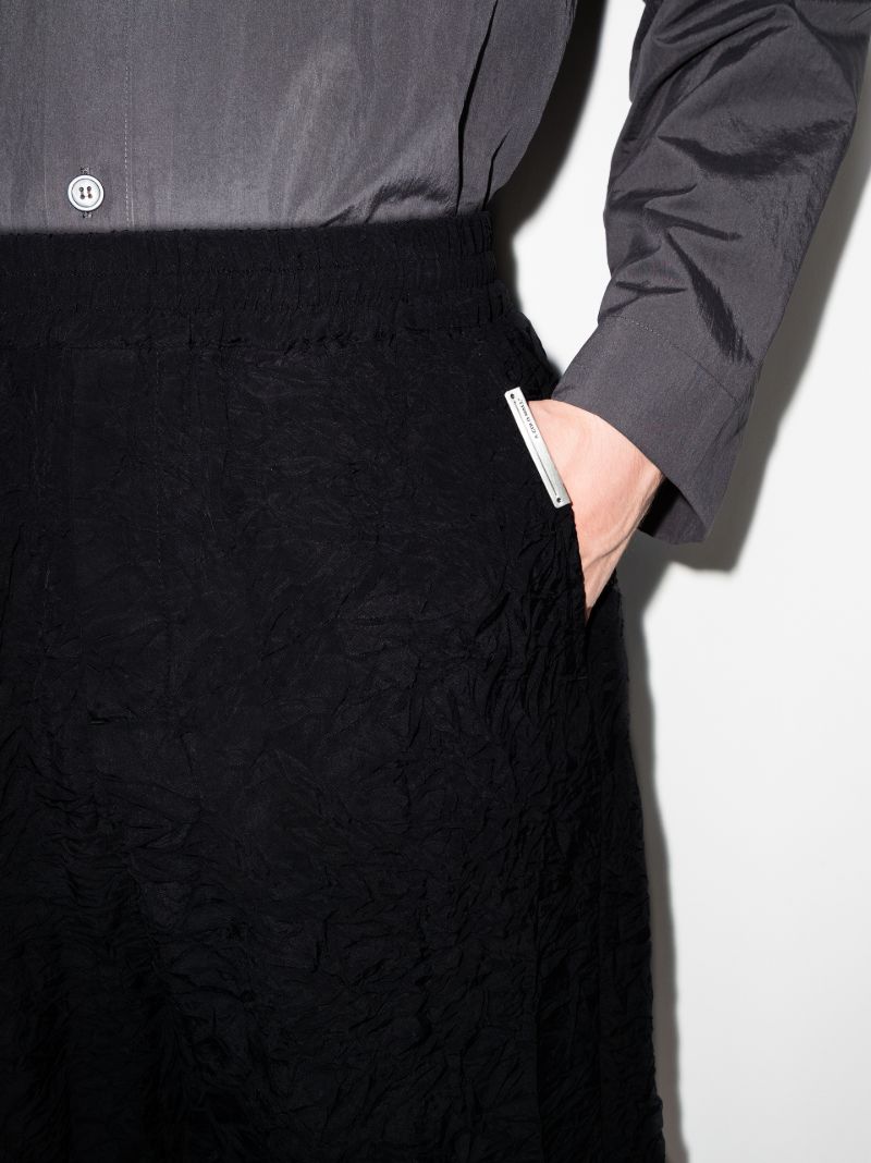 Terrain Wrinkle Heat Finish Shorts