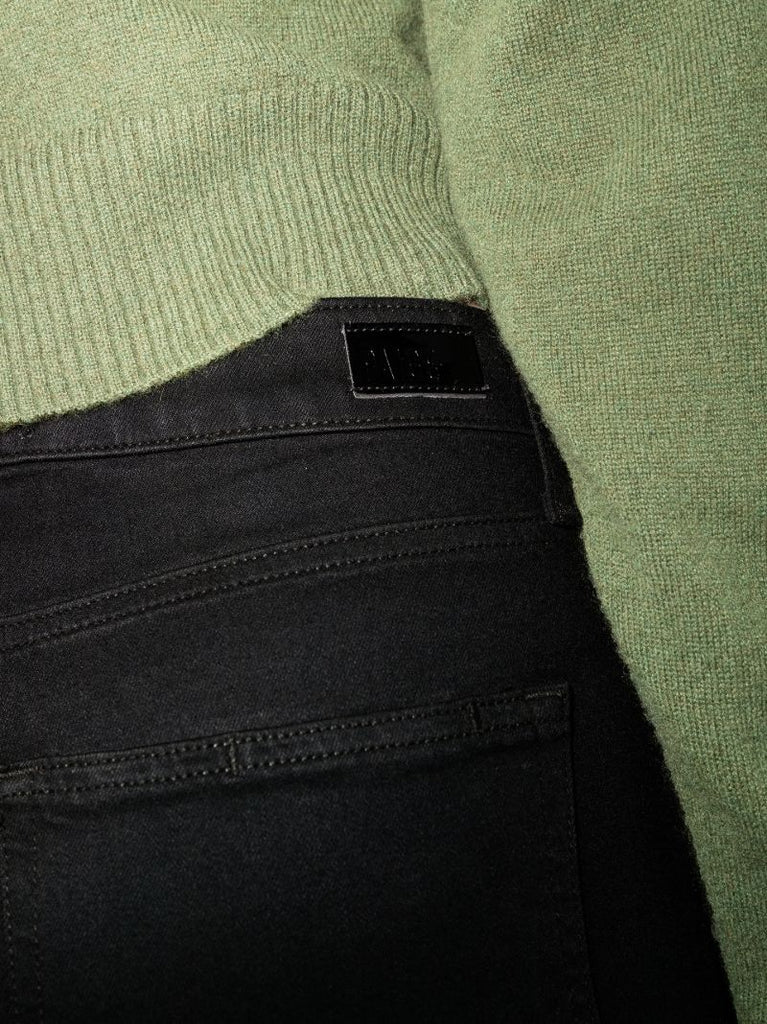 Leenah Straight Leg Jeans