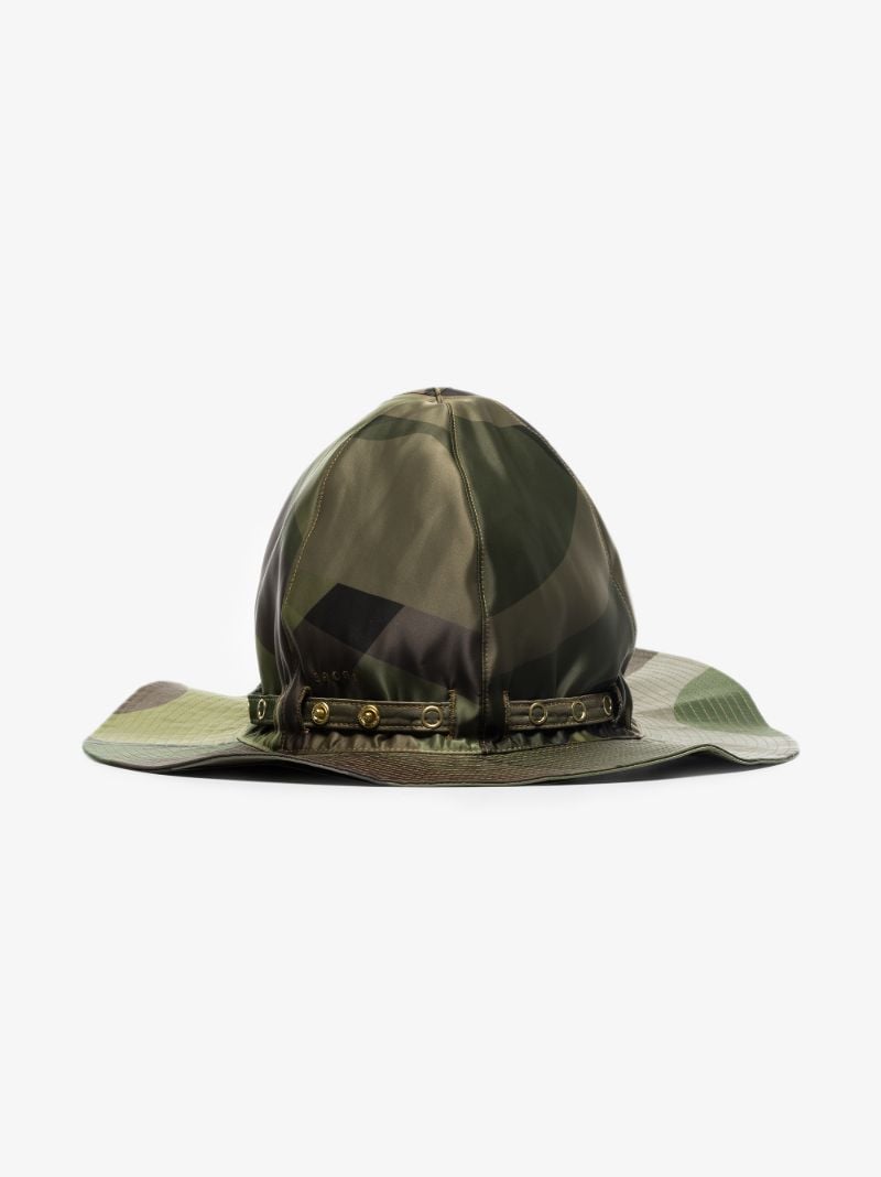 X Kaws Green Mountain Metro Camouflage Hat