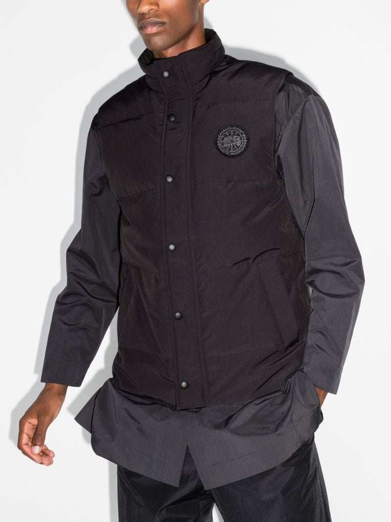 Garson Black Disk Gilet