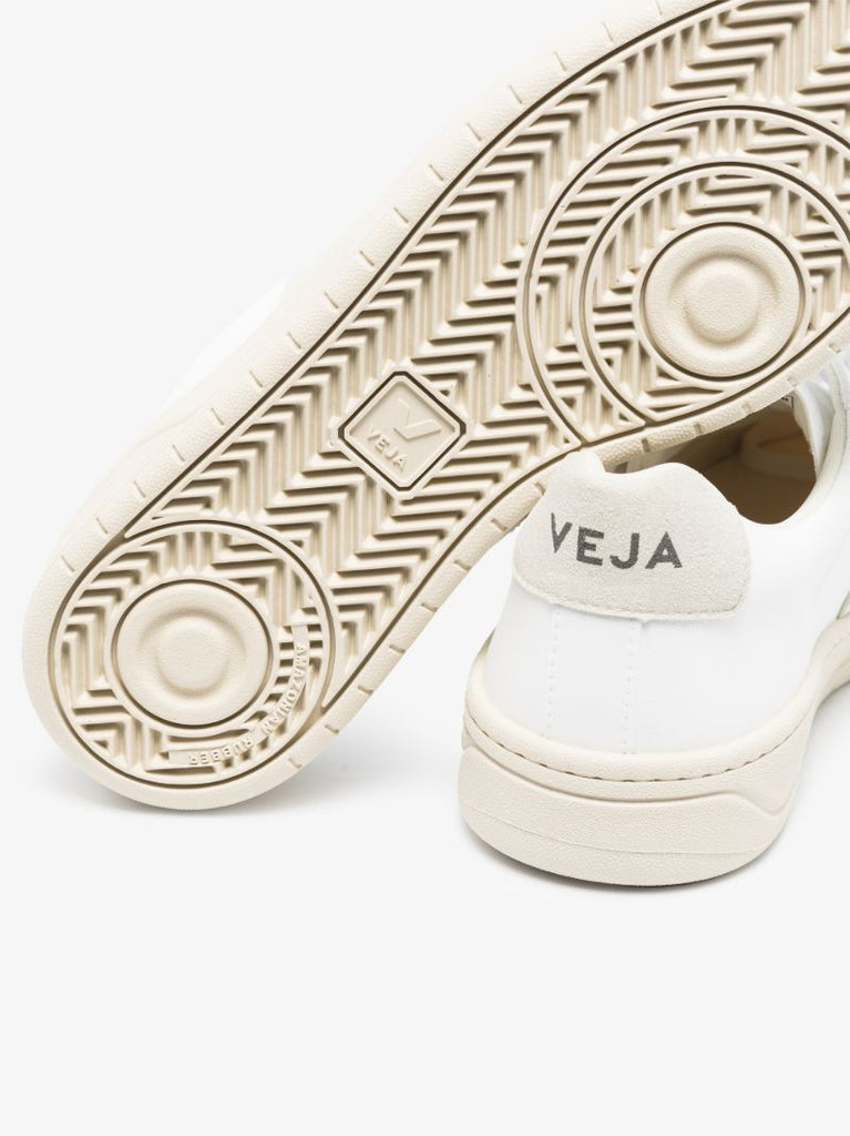 White Urca Low Top Sneakers