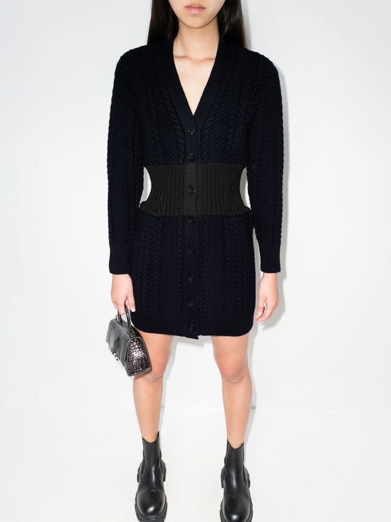 Cable-knit V-neck Cardigan