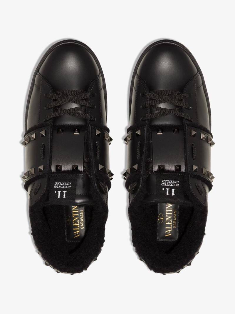 Black Rockstud Untitled Low Top Leather Sneakers