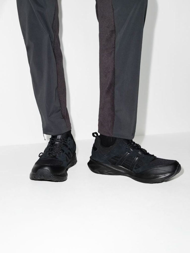 Black Gel-quantum Levitrack Sneakers