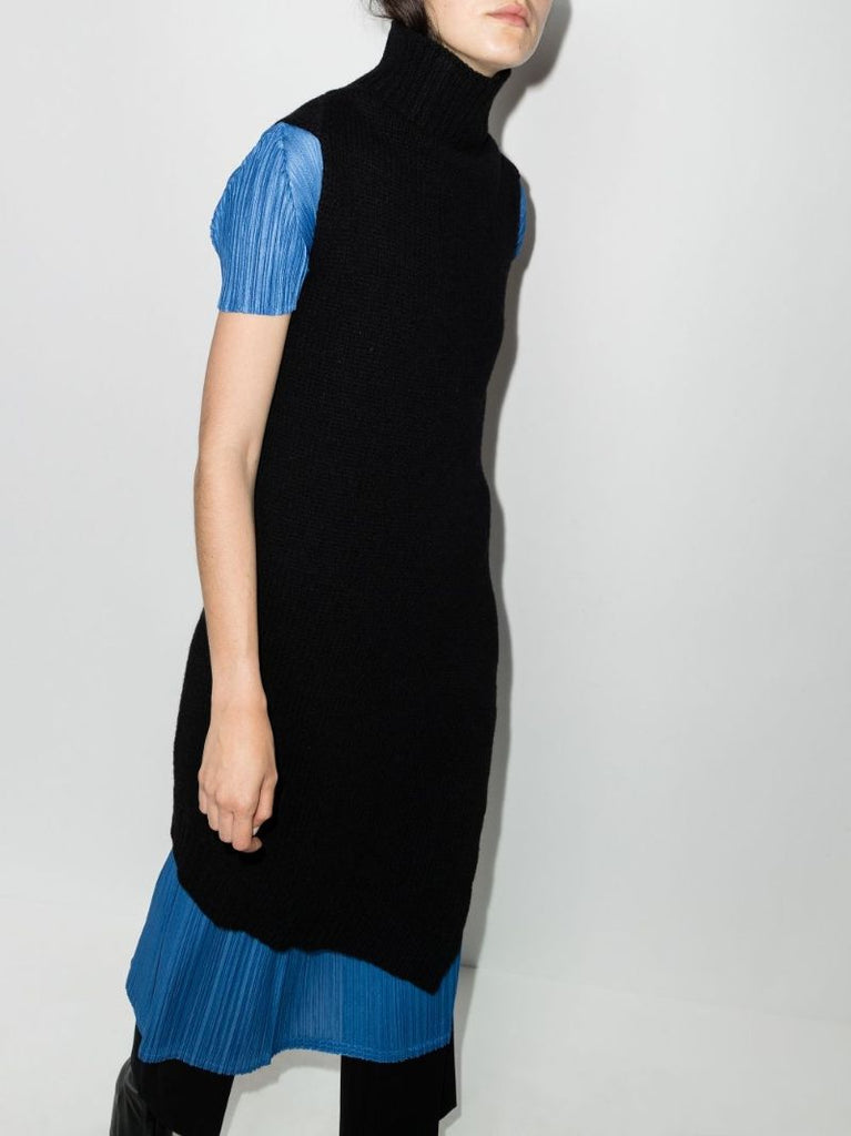 Asymmetric Hem Sleeveless Jumper