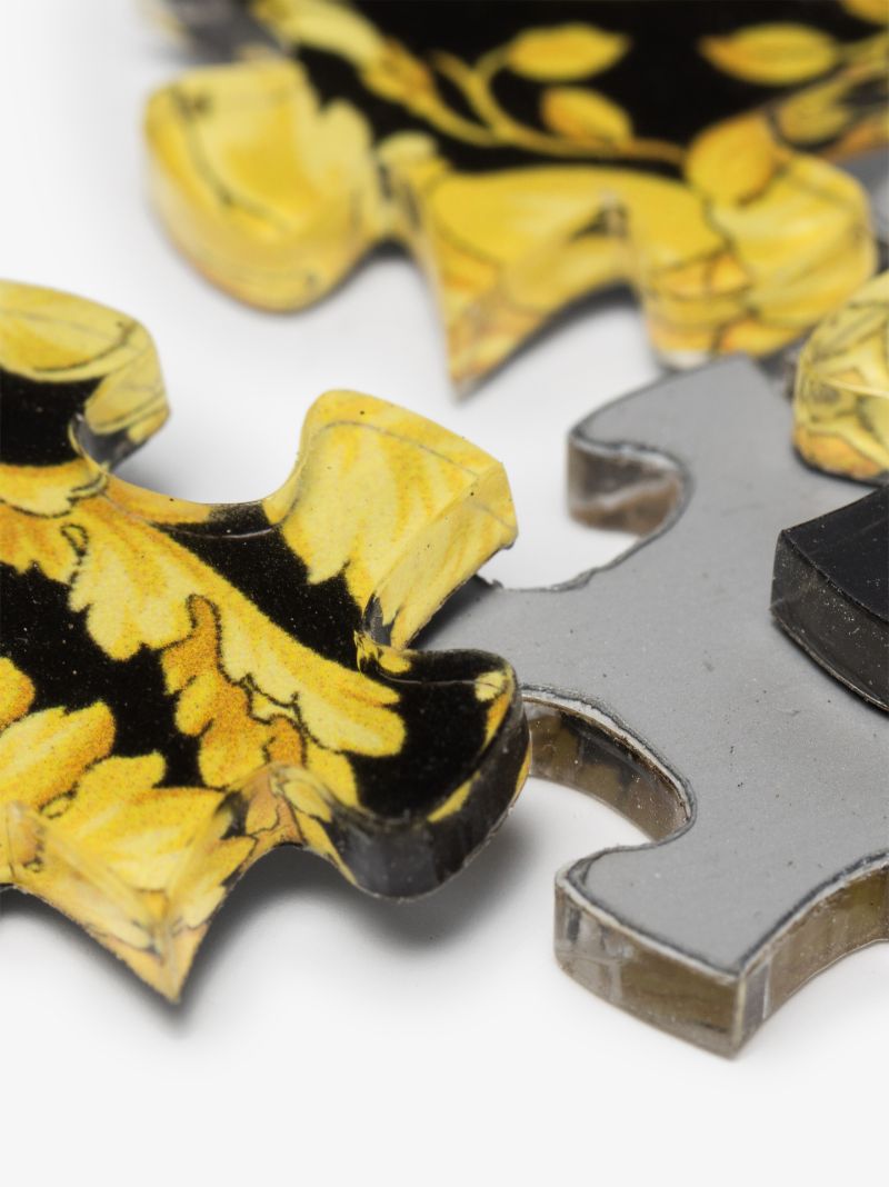 Yellow Baroque Medusa Puzzle Game