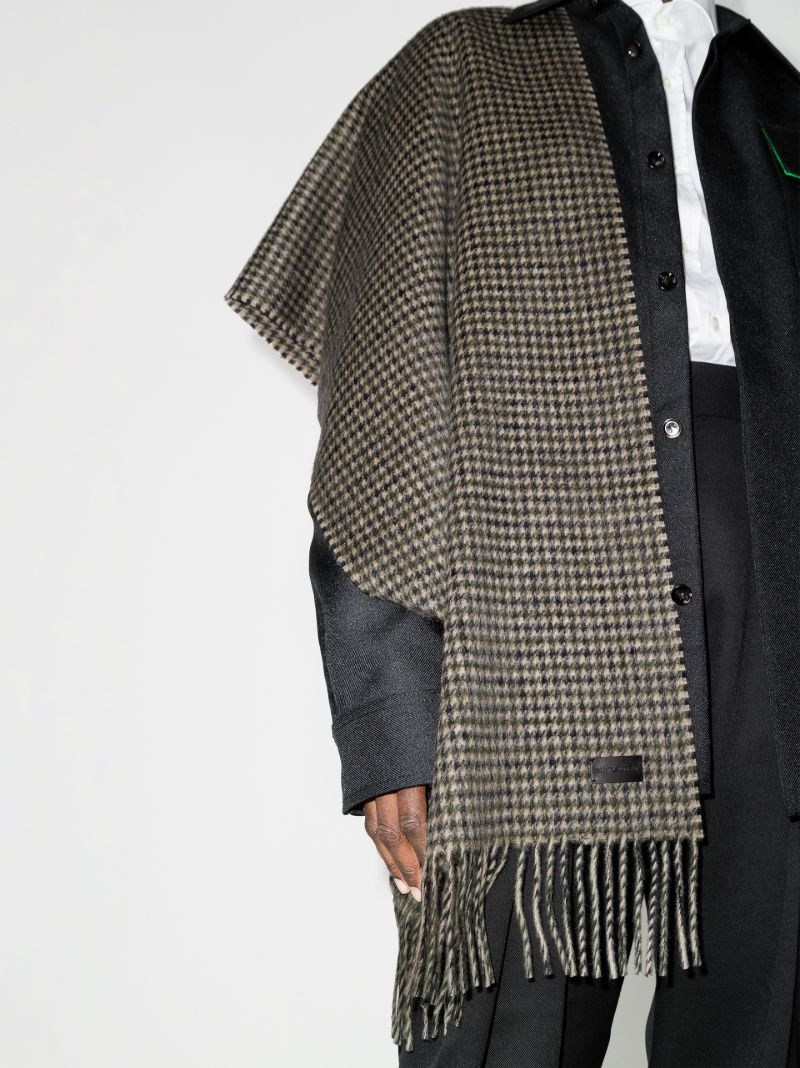 Neutral Houndstooth Jacquard Scarf
