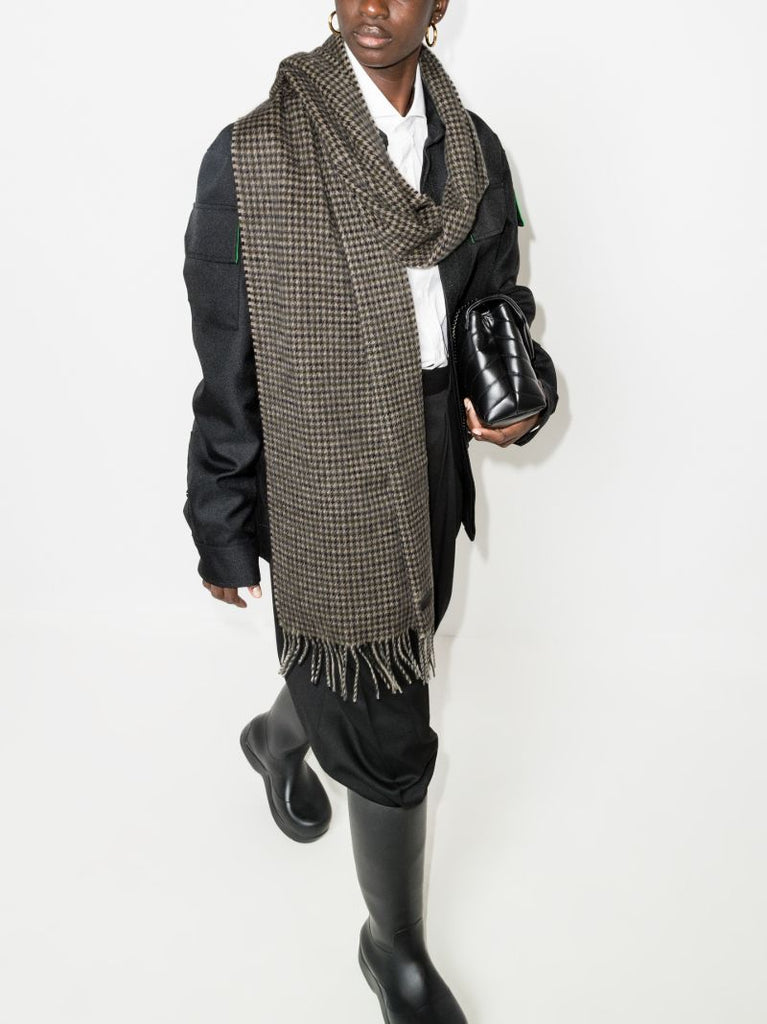 Neutral Houndstooth Jacquard Scarf