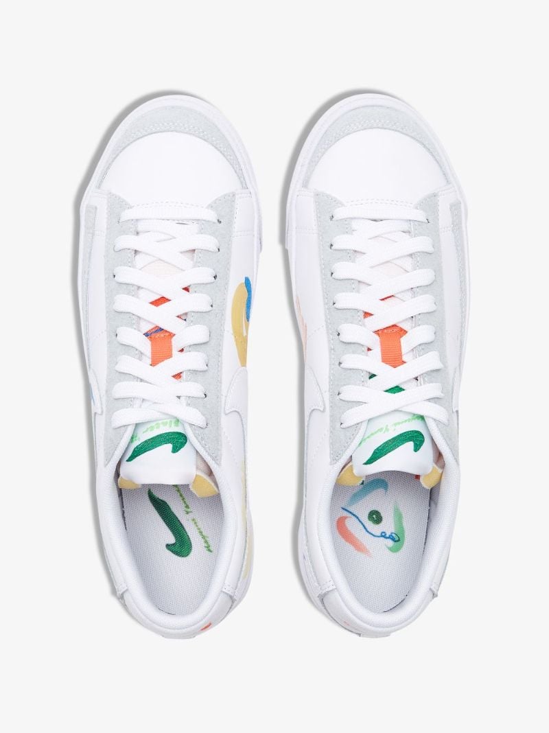 White Flyleather Blazer 77 Sneakers