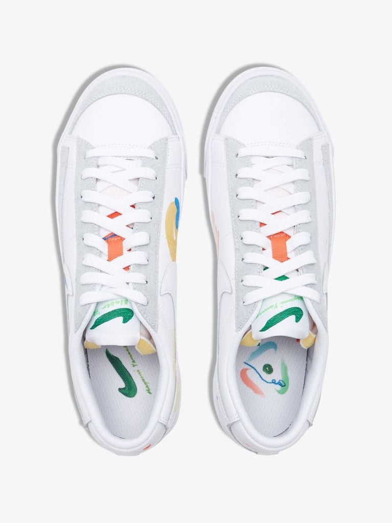 White Flyleather Blazer 77 Sneakers