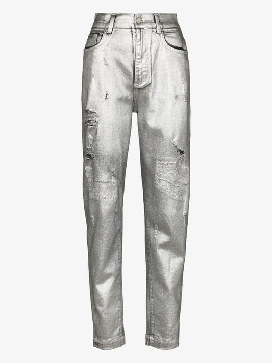 Distressed Straight Leg Jeans