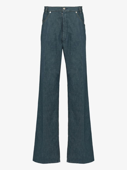 Straight Leg Jeans
