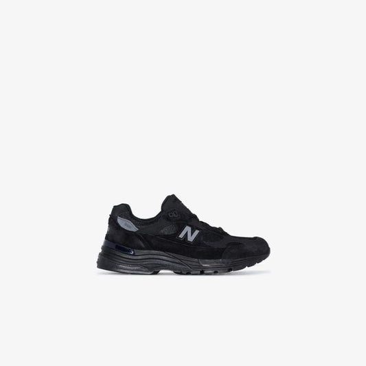Black 992 Low Top Sneakers