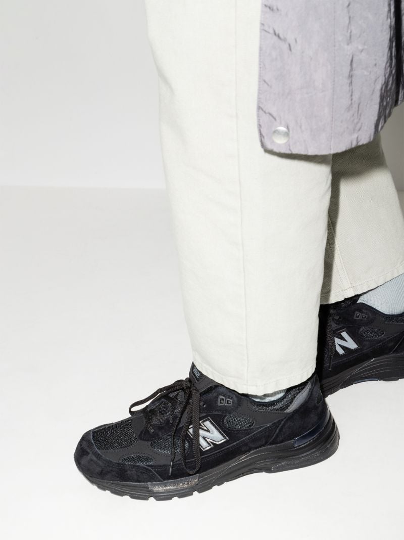 Black 992 Low Top Sneakers