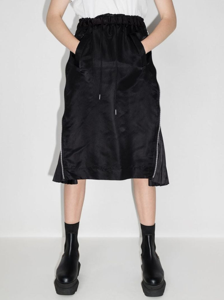 Zip Detail Pleated Skirt