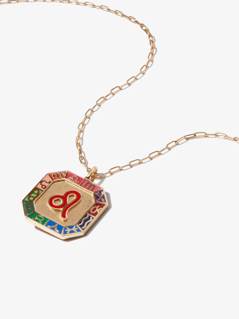 18k Yellow Gold Leo Pendant Diamond Necklace