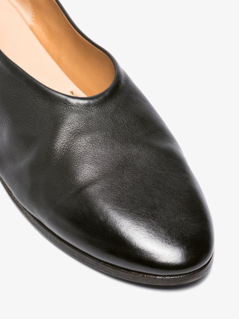 Black Flat Leather Pumps