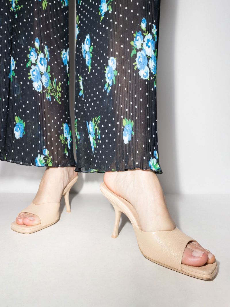 Neutral Mora 90 Leather Mules